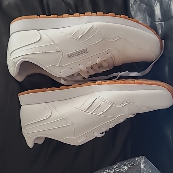 Reebok white leather sneakers  for man size 10 for 🇺🇸 - Picture 8 of 11